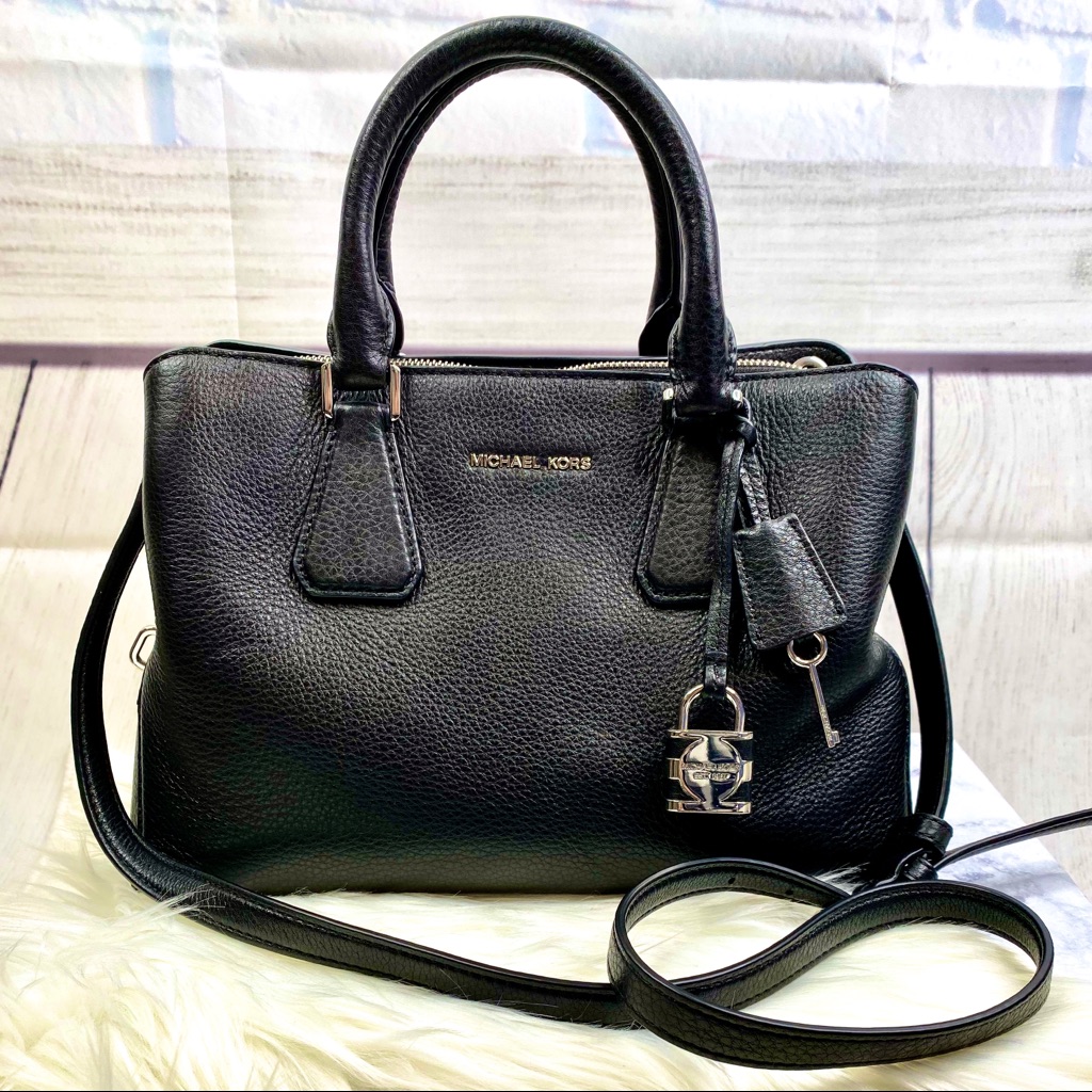 M I C H A E L K O R S: Textured Lock & Key Handbag
